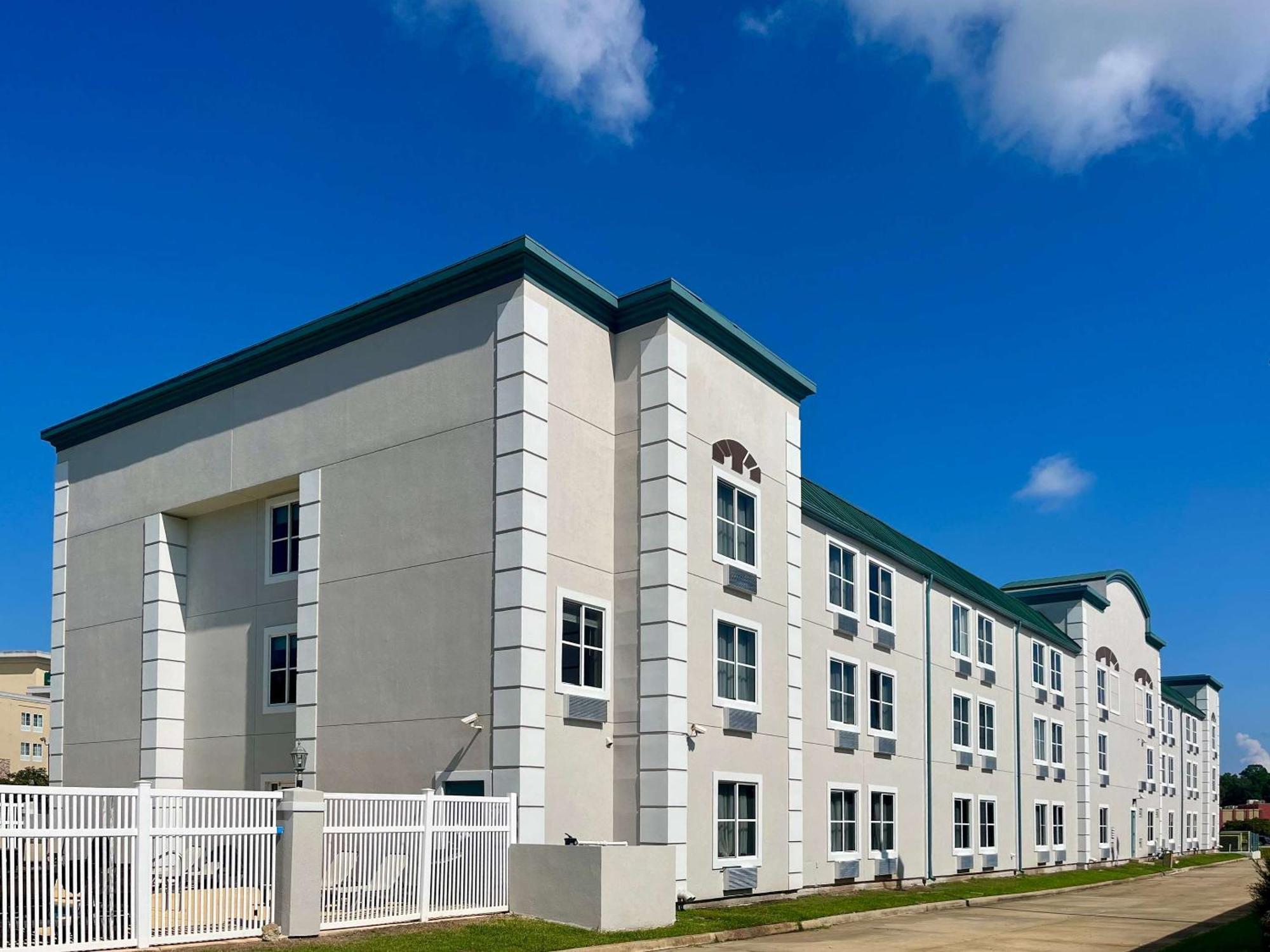 Quality Inn & Suites West Monroe Exteriér fotografie